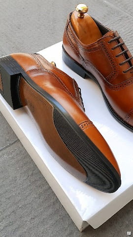 کفش روزمره مردانه چرم طبیعی دیور عسلی