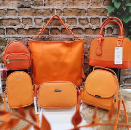 کیف زنانه چرم نارنجی