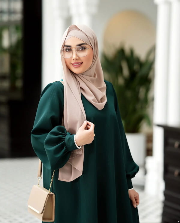 عکس-پیراهن یقه گرد زنانه کرپ مازراتی سبز کله غازی