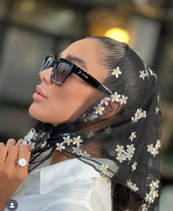 عکس-مینی اسکارف گلدوزی زنانه حریر