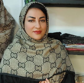 روسری زنانه نخی