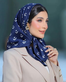 روسری زنانه نخی