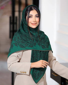 روسری زنانه نخی