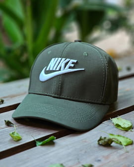 کلاه مردانه نایک سبز