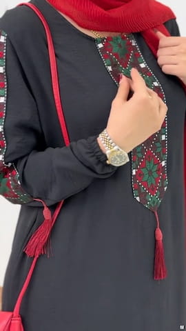 مانتو زنانه ابر و بادی مشکی