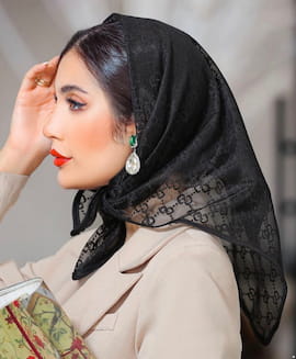 روسری زنانه